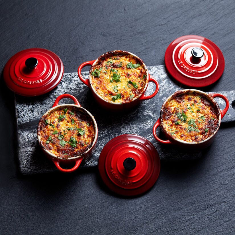 Le Creuset - Set van 4 Mini-Braadpannen Kersenrood 10cm 0,25l Pannenset Le Creuset