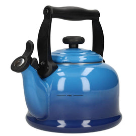 Le Creuset - Tradition Fluitketel Azure 2,1l Le Creuset - Tradition Fluitketel Azure 2,1l Le Creuset