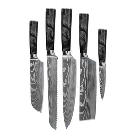 Shinrai Knives - Damascus Print Epoxy Onyx 5-delige Messenset - Koksmes + Broodmes + Nakiri + Kleine Santoku + Schilmes Shinrai Knives - Damascus Print Epoxy Onyx 5-delige Messenset - Koksmes + Broodmes + Nakiri + Kleine Santoku + Schilmes Messenset Shinrai Knives