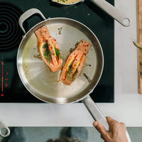 Skottsberg - Stainless Steel Hapjespan 28 cm met deksel Hapjespan Skottsberg