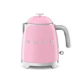 Smeg - Mini Waterkoker | Roze | Jaren 50 | Kettle Standard Smeg - Mini Waterkoker | Roze | Jaren 50 | Kettle Standard Waterkoker Smeg