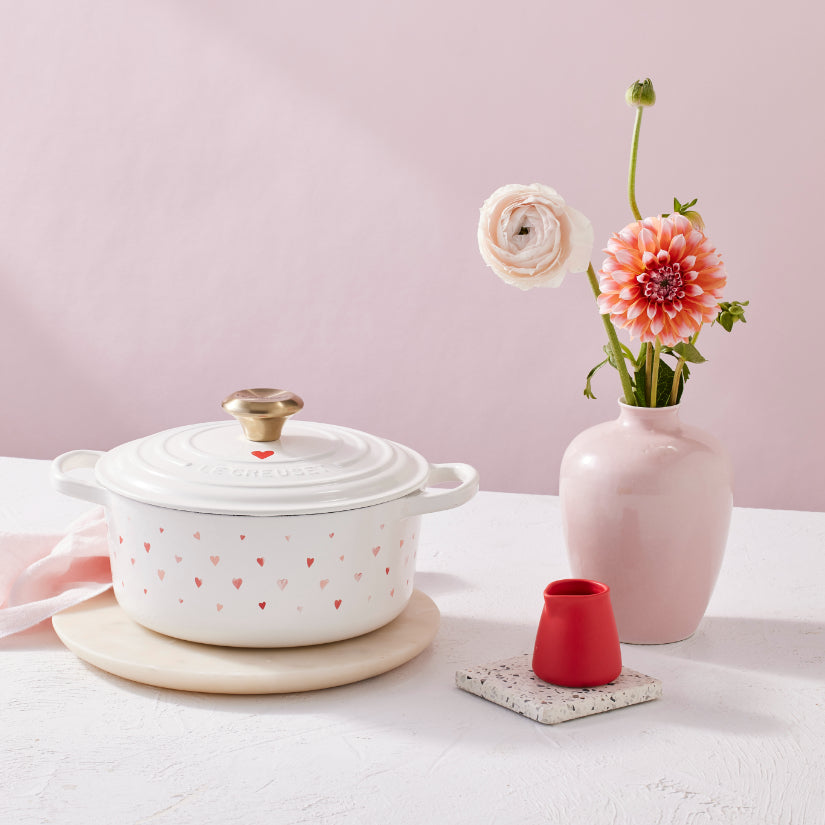 Le Creuset - Faitout Rond Motif Coeur en Fonte Emaillée