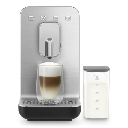 Smeg - Espressomachine | Mat zwart | Contemporary | Automatische koffiemachine met melksysteem