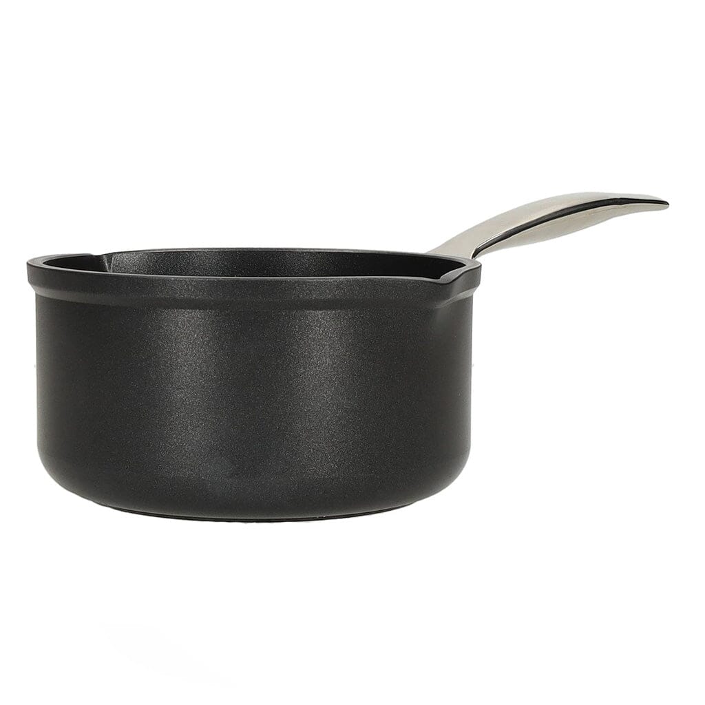 Le Creuset - Steelpan met schenktuitjes 16cm 1,6l Steelpan Le Creuset 