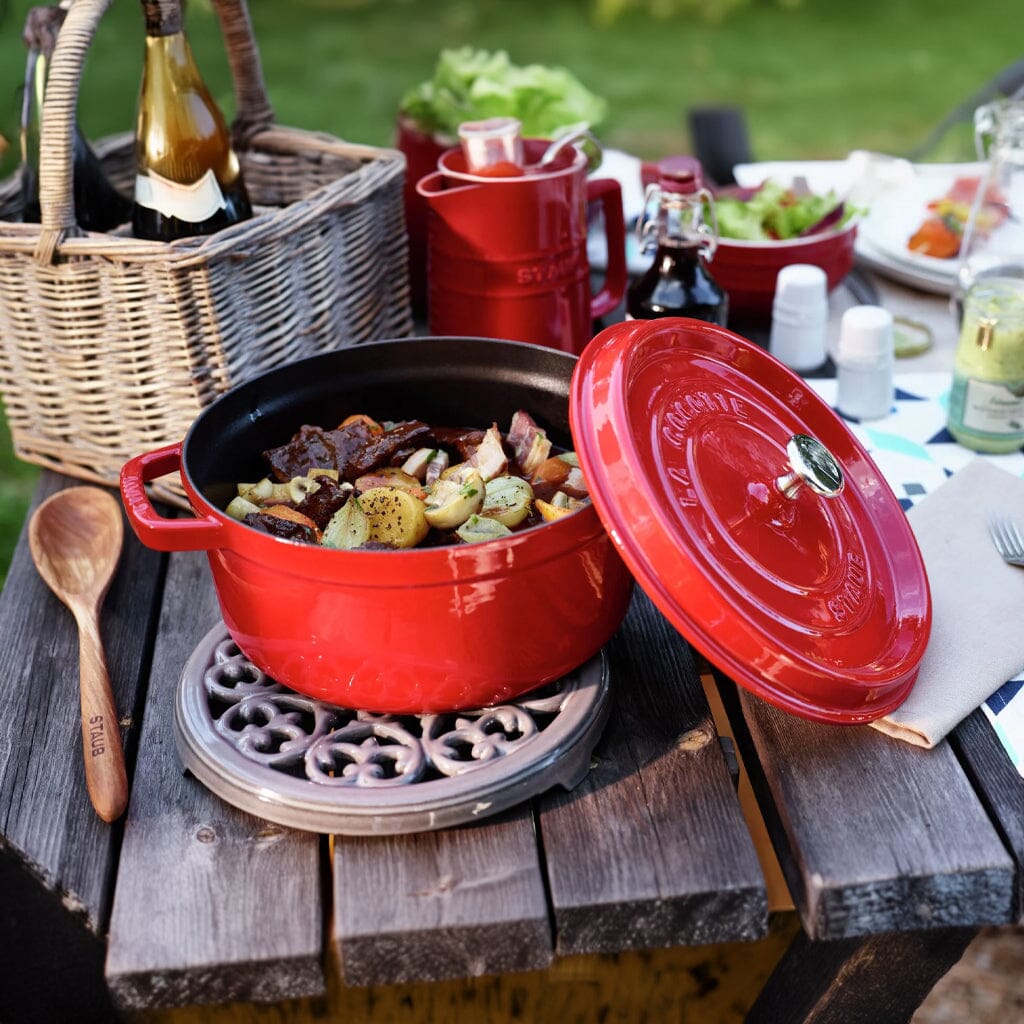 Staub - La Cocotte Braadpan 26 cm - Kers – Kookgigant