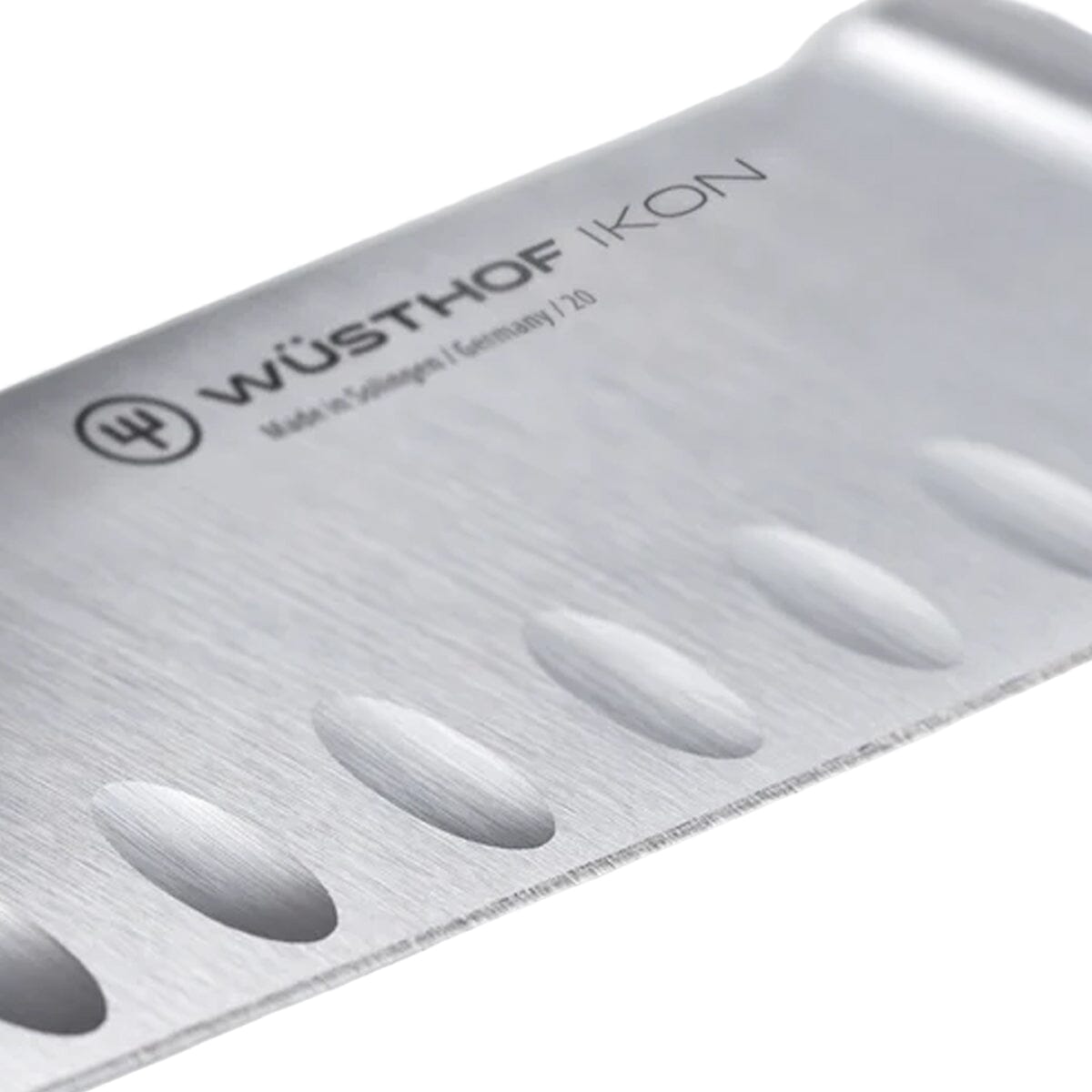 Wusthof - Ikon Santoku met kuiltjes 17 cm - Houten handvat Santokumes Wusthof 